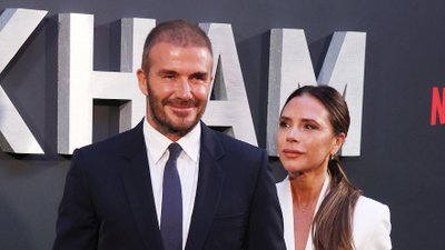 Victoria Beckham odpowiada na trollowanie męża. Teraz każdy chce mieć ten T-shirt