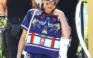 Kylie Jenner nawet w sportowym stoju wzbudza zainteresowanie