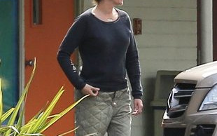 Na koncie miliony. Na co dzień kok i spodnie jak z kołdry