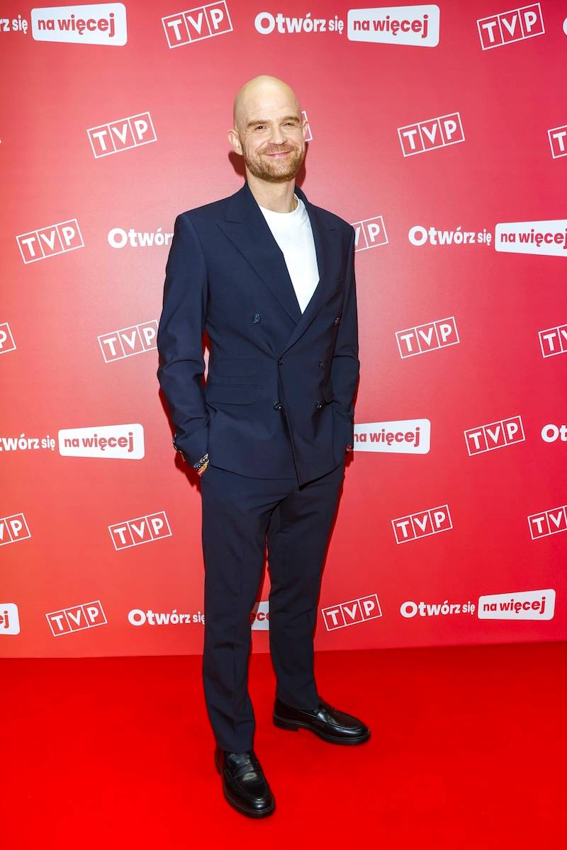 Plejada gwiazd na wiosennej ramówce “TVP”! U Borkowskich kryzys zażegnany, Agnieszka Dziekan w nowym wydaniu…