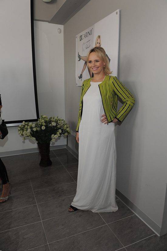 Celebrytki na pokazie Carini – 16 września 2015