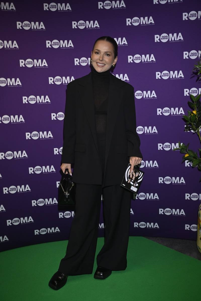 Plejada aktorów na premierze “Aniołki Mussoliniego”. Zakochani Kurdej-Szatan i Rafał Szatan, Magda Mołek…