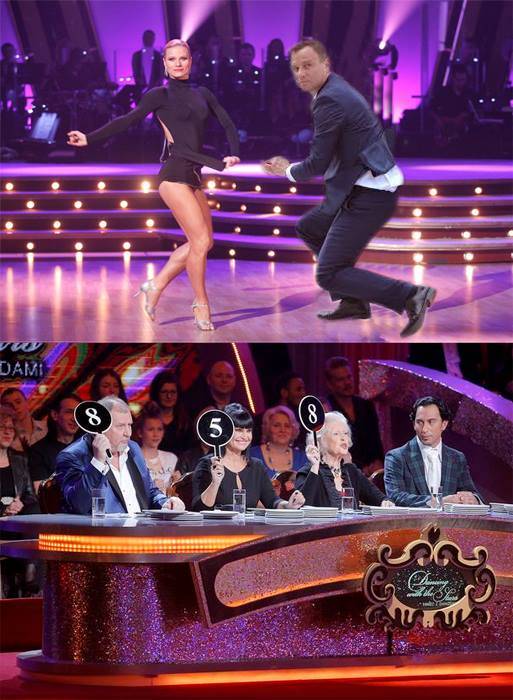 Andrzej Duda ratuje hostię – memy