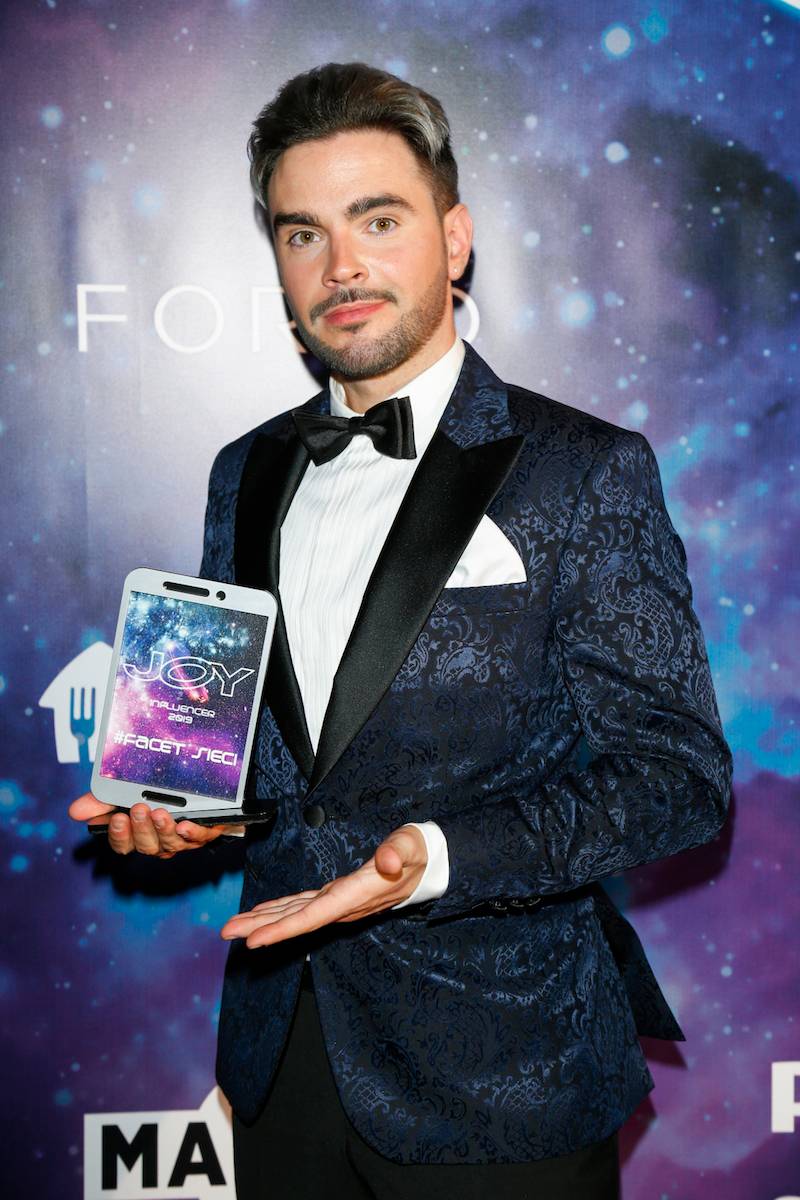 Stuart wpływowym influencerem