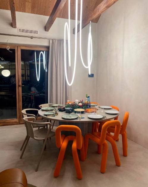 Margaret zamieszkała w środku lasu. Tak wygląda jej dom w Polsce