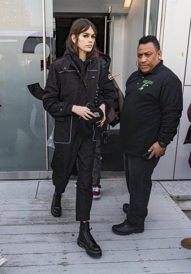 16-letnia modelka Kaia Gerber wygląda na niedożywioną (ZDJĘCIA)