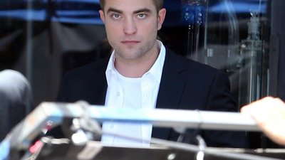 Robert Pattinson czuje się przez Kristen jak idiota