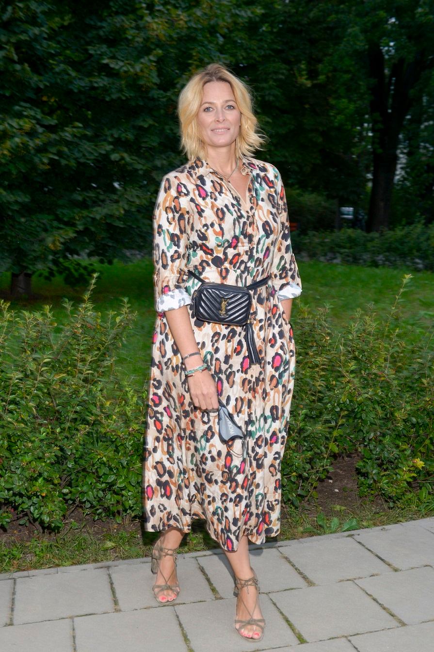 Odeta Moro w sukience