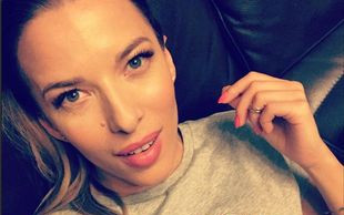 Ewie Chodakowskiej też nie podobają się takie plecy (Insta)