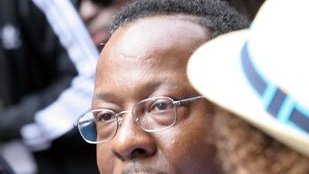 Bobby Brown wierzy w cud – nie odłączył córki od respiratora