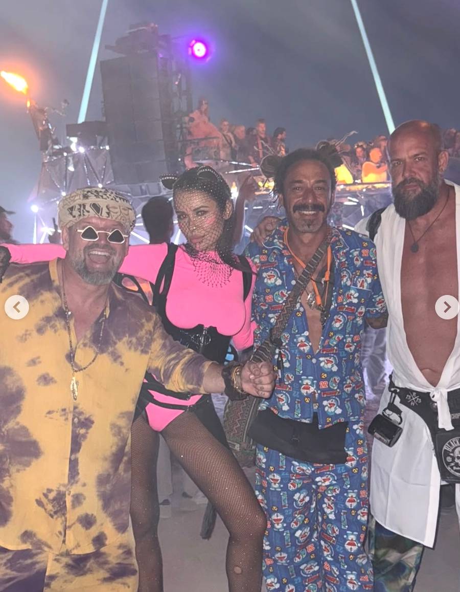 Natalia Siwiec ROZPALIŁA internet kolejnymi zdjęciami z Burning Man: “Miejsce gdzie dorośli mogą być dziećmi”