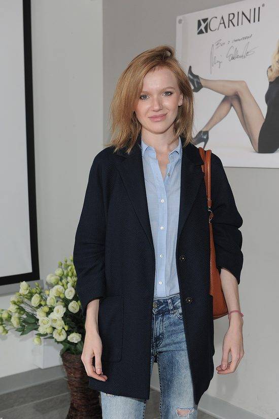 Celebrytki na pokazie Carini – 16 września 2015