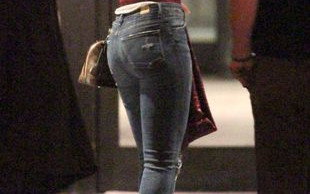 Z kim tak naprawdę Rihanna spędza wieczory? (FOTO)