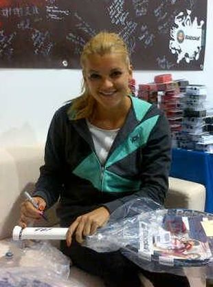 416-radwanska-R1