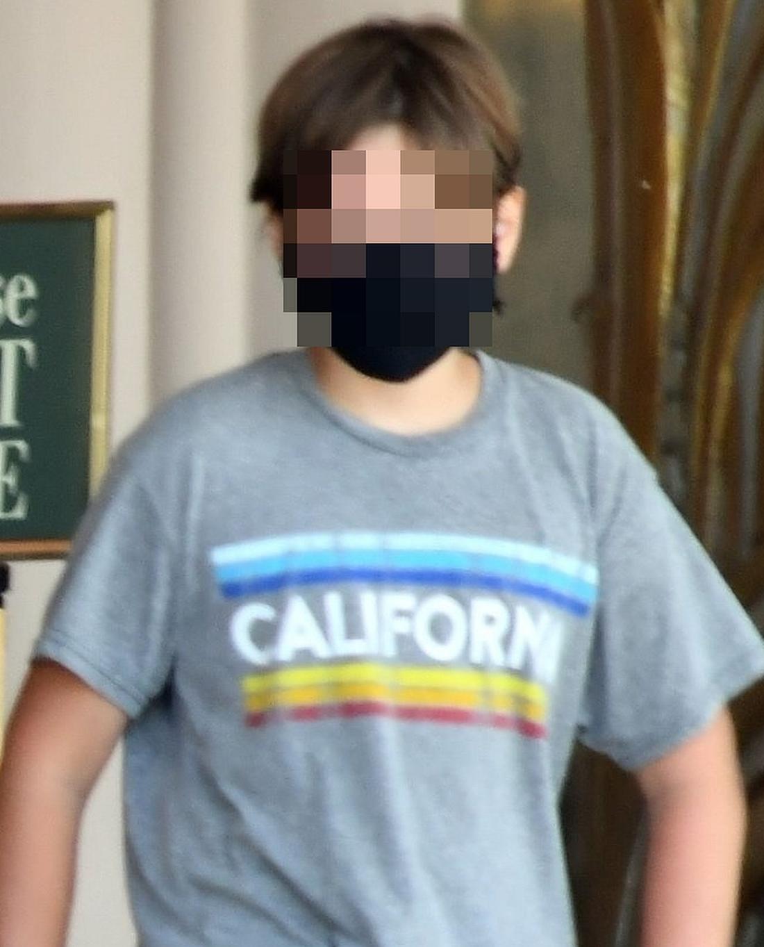 Henry Tadeusz, syn Colina Farrella i Alicji Bachledy-Curuś