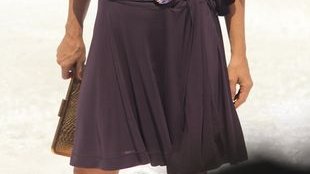 Jenny McCarthy w sandałach na śniegu (FOTO)