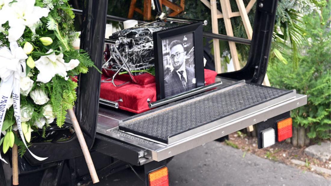 Zdjęcia z pogrzebu Patryka Peretti.