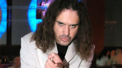 Był finalistą “Idola”. Dziś Szymon Wydra jest nie do poznania