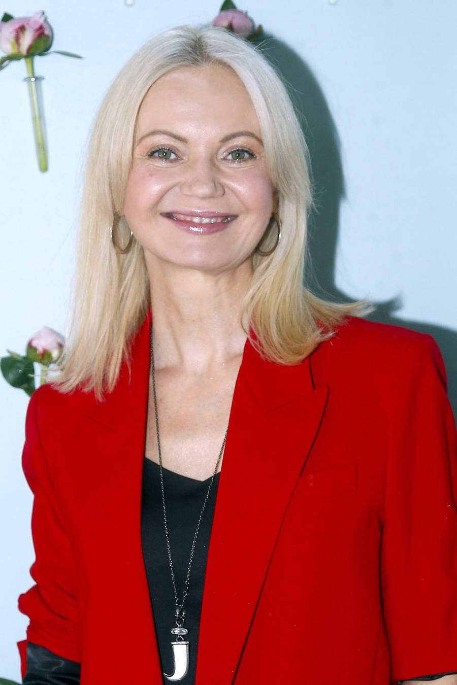 Gwiazdy na salonach! Monika Mrozowska gra nogą, Olga Borys w przepięknej CZERWIENI (FOTO)