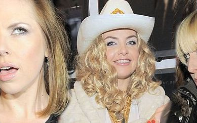 Gwiazdy i gwiazdki na pokazie kolekcji Kenzo (FOTO)