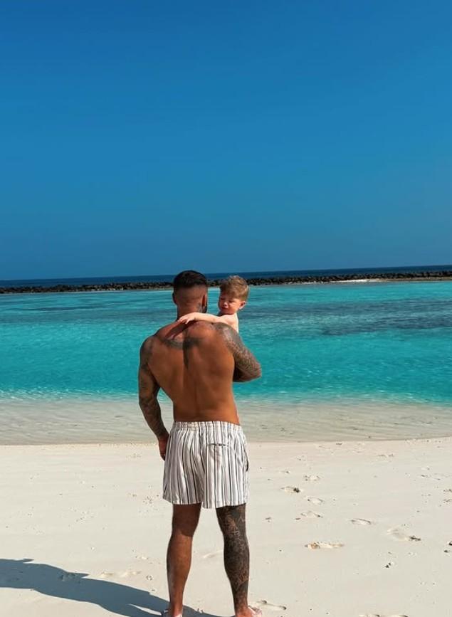 Deynn z rodziną na Malediwach, fot. Instagram