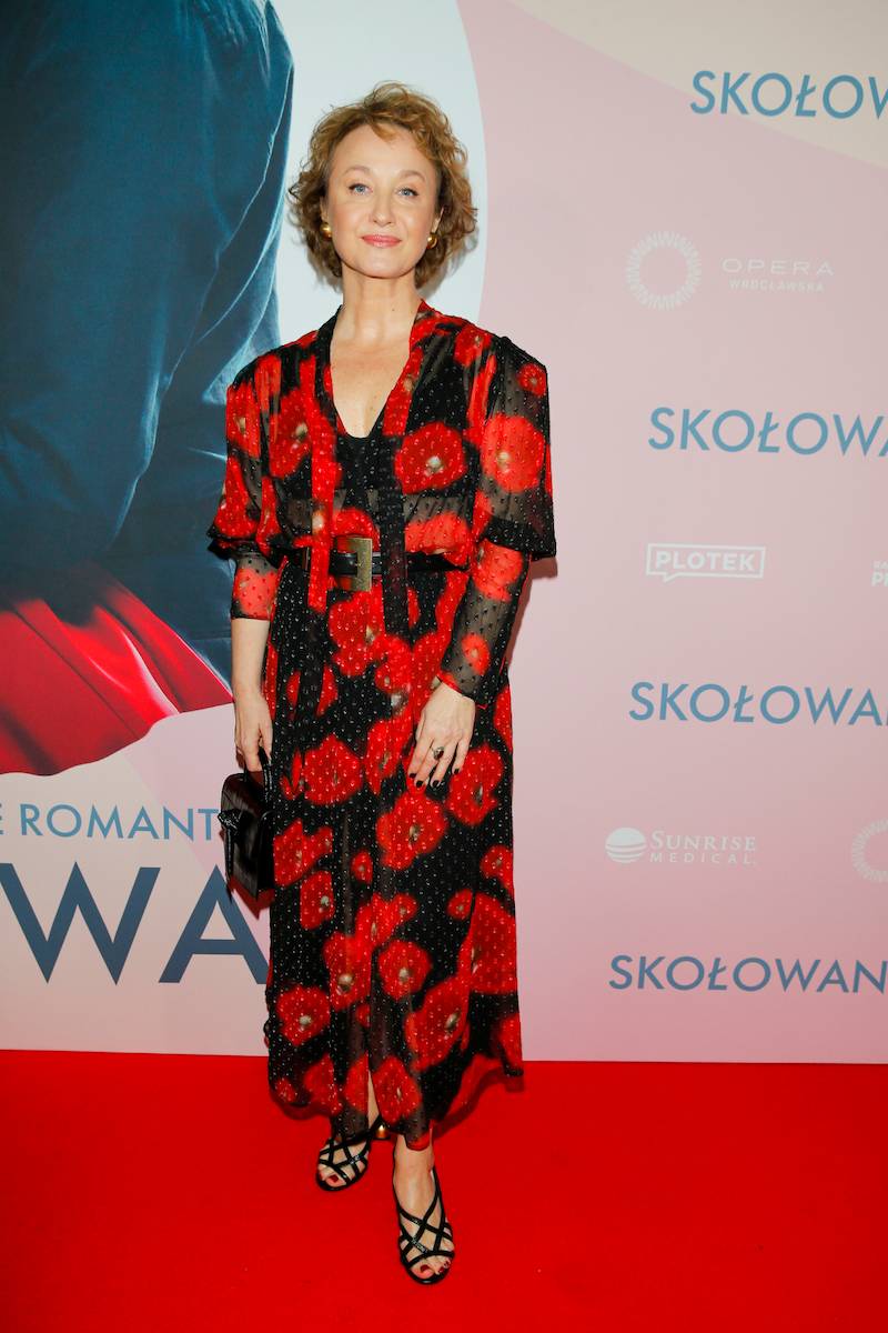 Premiera filmu “Skołowani”. Marianny Zydek całkiem odważnie, Agnieszka Grochowska dalej zachwyca, Markowska całuje się z Macierewiczem