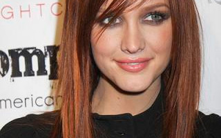 Papa Joe już sprzedaje dziecko Ashlee