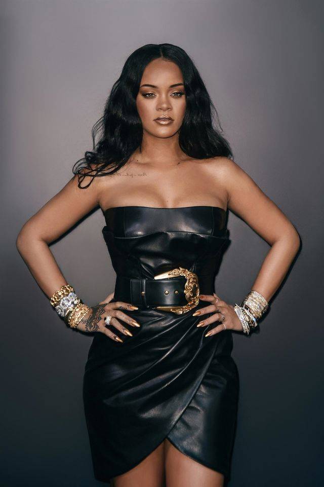 Nowe zdjęcia Rihanny z Mediolanu – jak wygląda jej brzuszek?