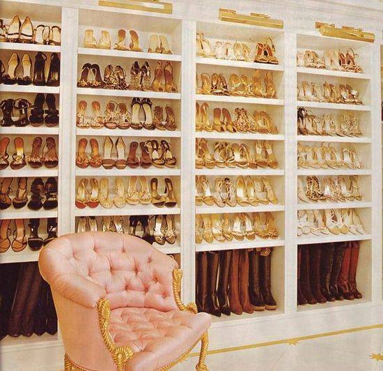 Gdzie gwiazdy trzymają swoje ubrania i buty?