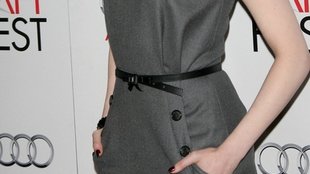 Ołówkowy fason – wymarzony dla Evan Rachel Wood (FOTO)