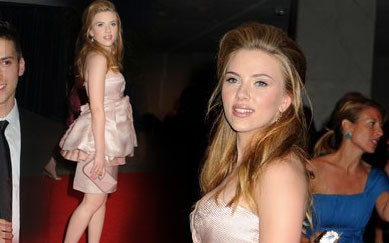 Scarlett Johansson z bratem na salonach (FOTO)