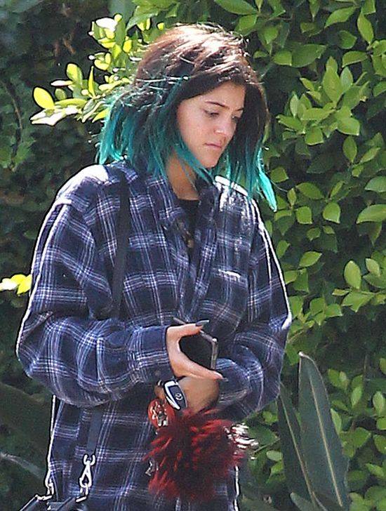 17 stylizacji na 17 urodziny Kylie Jenner