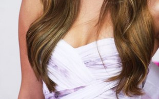 Avan Jogia całuje Miley Cyrus