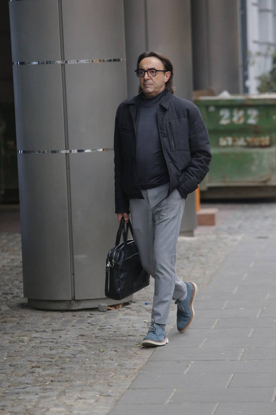 Poranek z “DDTVN”! Marcin Hakiel w ZA DUŻYCH spodniach, Tymon Tymański z młodziutką ukochaną (FOTO)