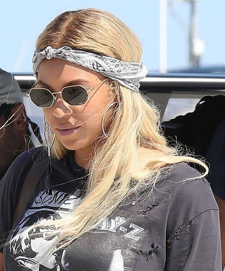 Beyonce w szortach – widać ciążowy brzuszek? (ZDJĘCIA)