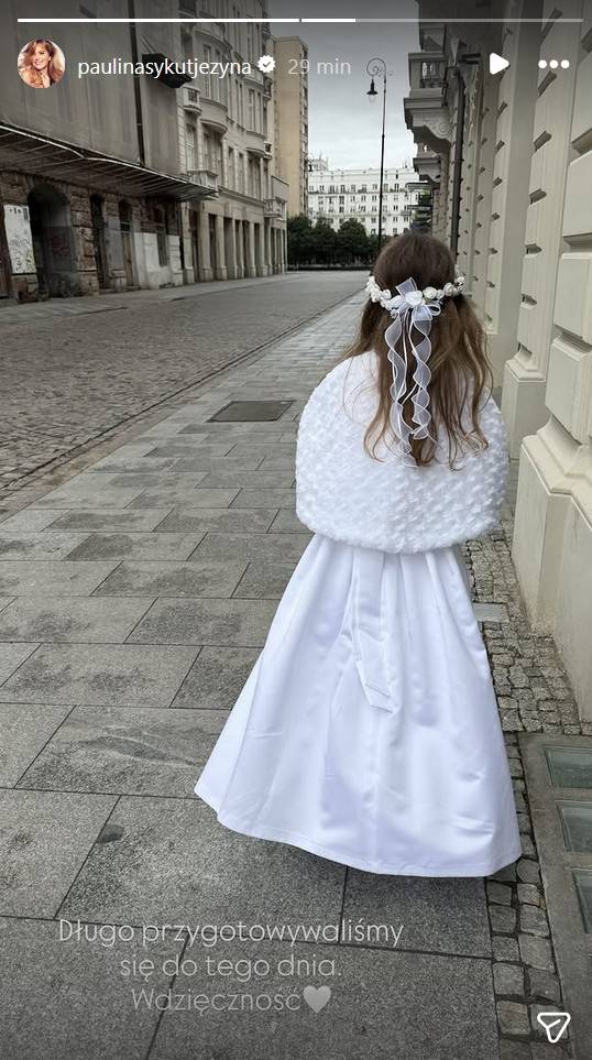 Komunia córki Pauliny Sykut-Jeżyny