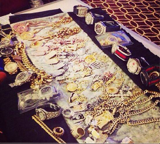 Scott Disick chwali się swoim bogactwem