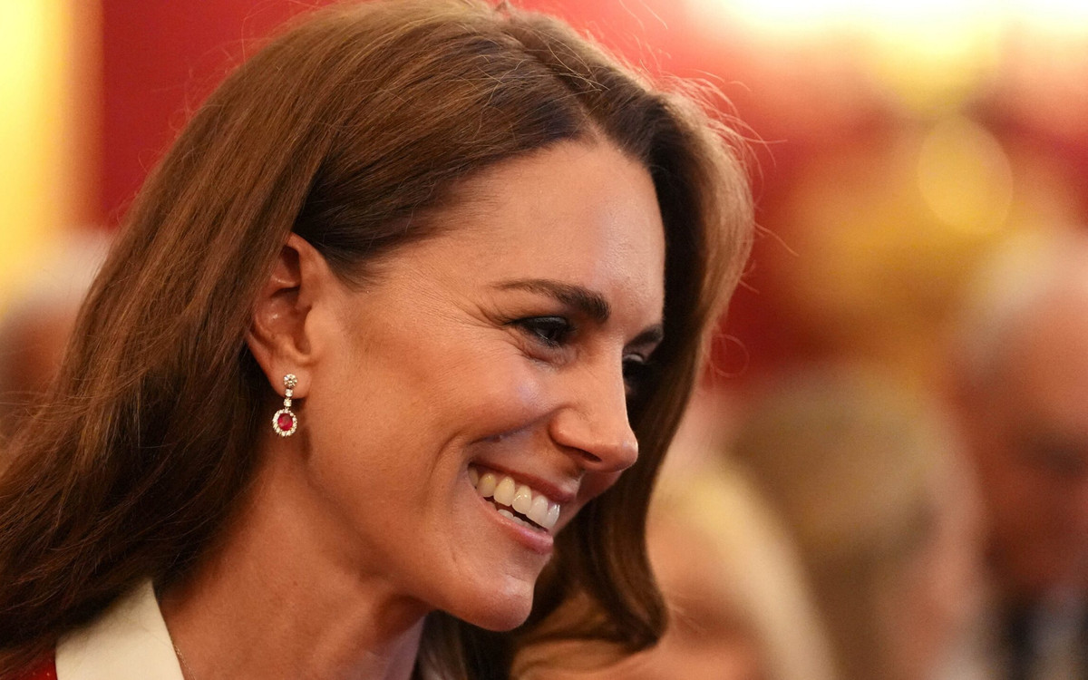 Księżna Kate zachwyca w retro sukience. Wszyscy patrzą na jej talię