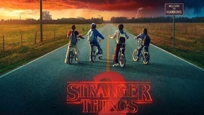 Gwiazdy serialu “Stranger Things” grali parę w serialu a teraz prywatnie są w ZWIĄZKU!