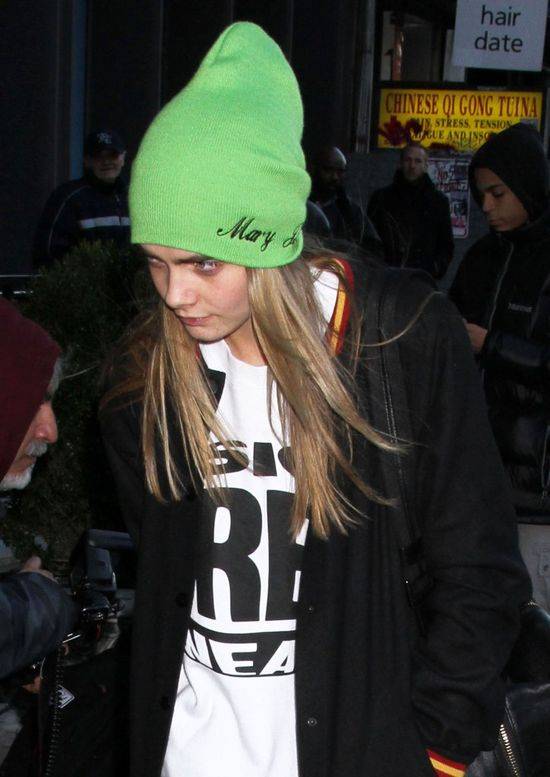 50 twarzy Cary Delevingne