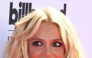 Britney Spears – najbardziej sztuczny uśmiech na imprezie?