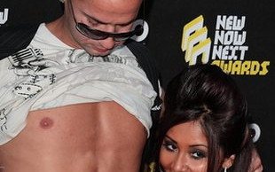 Czyim brzuchem ekscytuje się Nicole Polizzi? (FOTO)