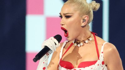 53-letnia Gwen Stefani jest trollowana w internecie, “za stara, by się tak malować”
