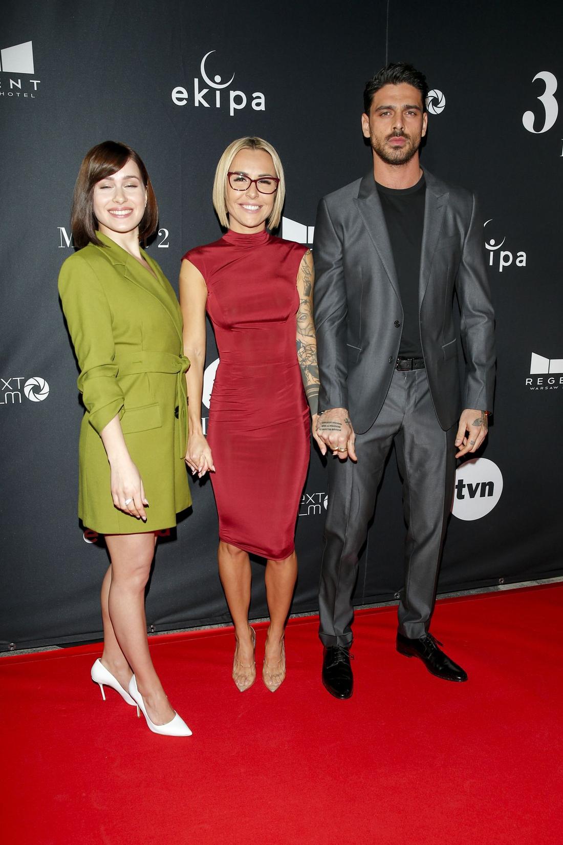 Anna Maria Sieklucka, Blanka Lipińska, Michele Morrone na ściance