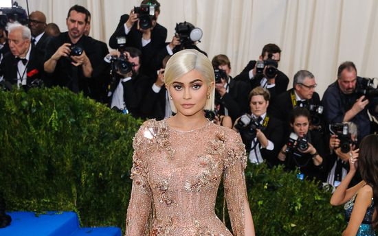 Kylie Jenner jest ZAŁAMANA wiadomością o CIĄŻY