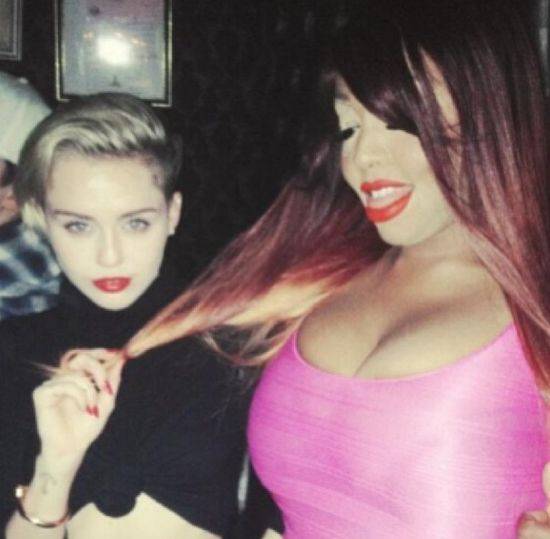 Ashley Amazon – matka twerkania