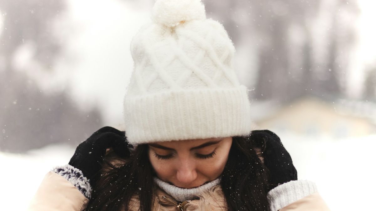 Krem do twarzy w sezonie zimowym – dlaczego jest taki ważny?