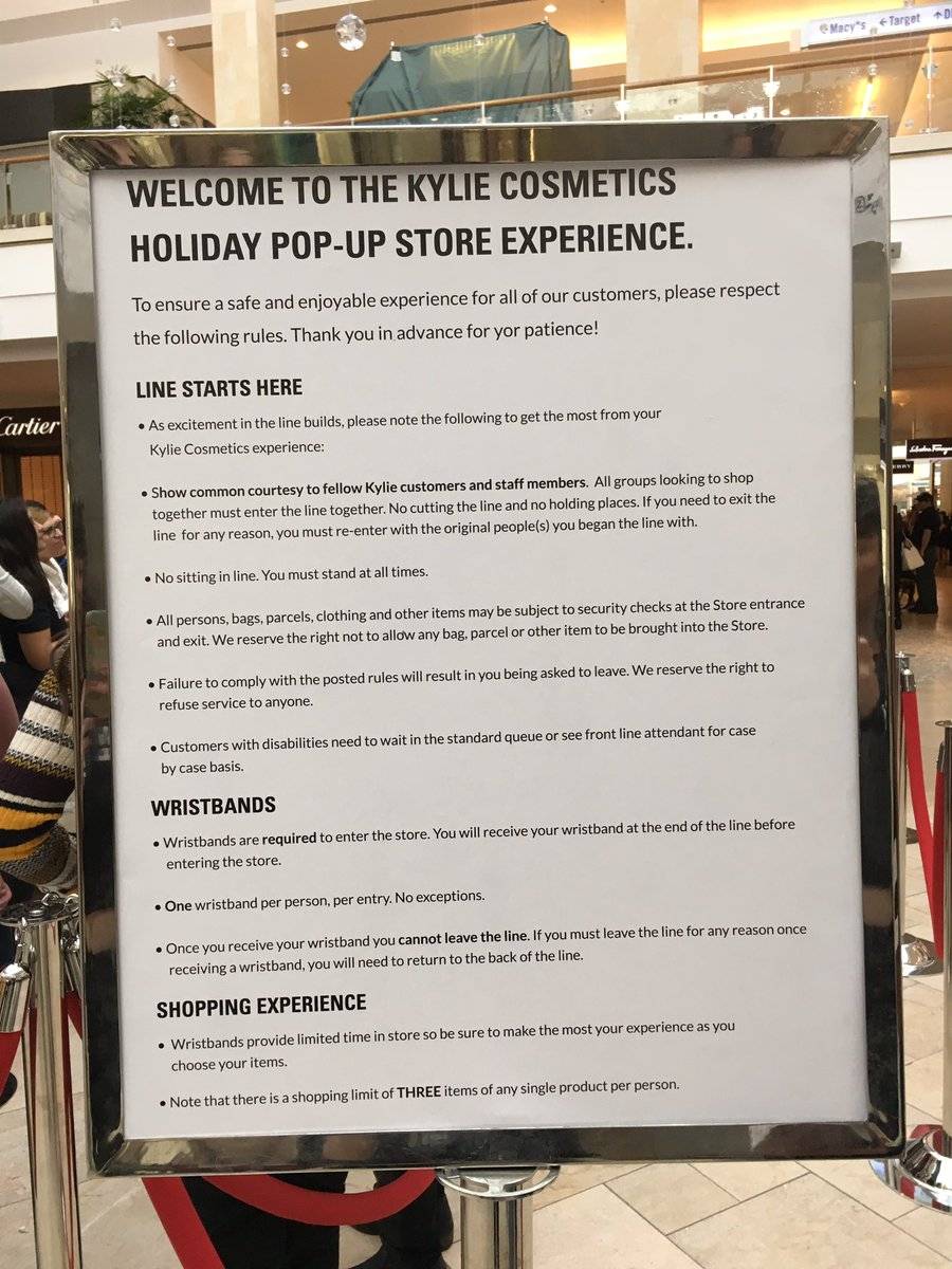 SKANDAL? Zobaczcie, jak traktuje się klientów sklepu Kylie Jenner