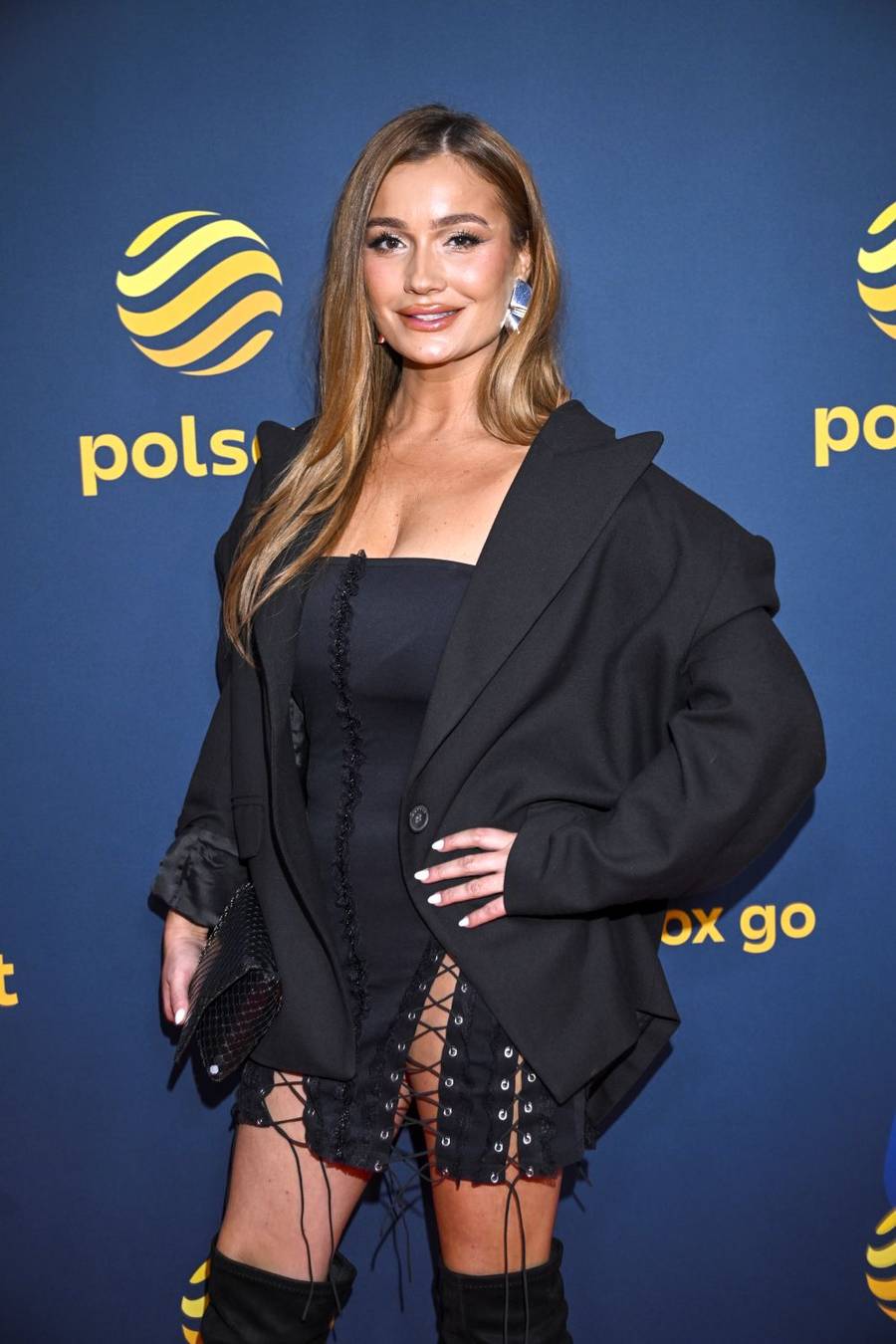 Gwiazdy meldują się na ramówce Polsatu! Cichopek w objęciach Kurzajewskiego, Kaczorowska, Wachowicz…(FOTO)