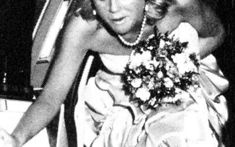 Szok! Tak wyglądały gwiazdy na swoich maturalnych balach